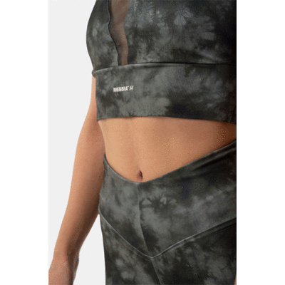 400_green_411_green_detail_01