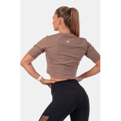 MINIMALIST-LOGO-NEBBIA-CROP-TOP-brown-2