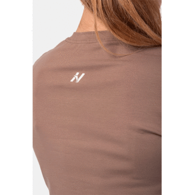 MINIMALIST-LOGO-NEBBIA-CROP-TOP-brown-6