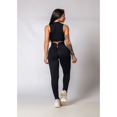 Fresh Black Top with Zipper 5