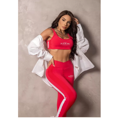 Stunning Magenta Top with Silk 6