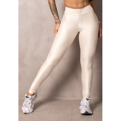 Stunning off white legging with rubber 1